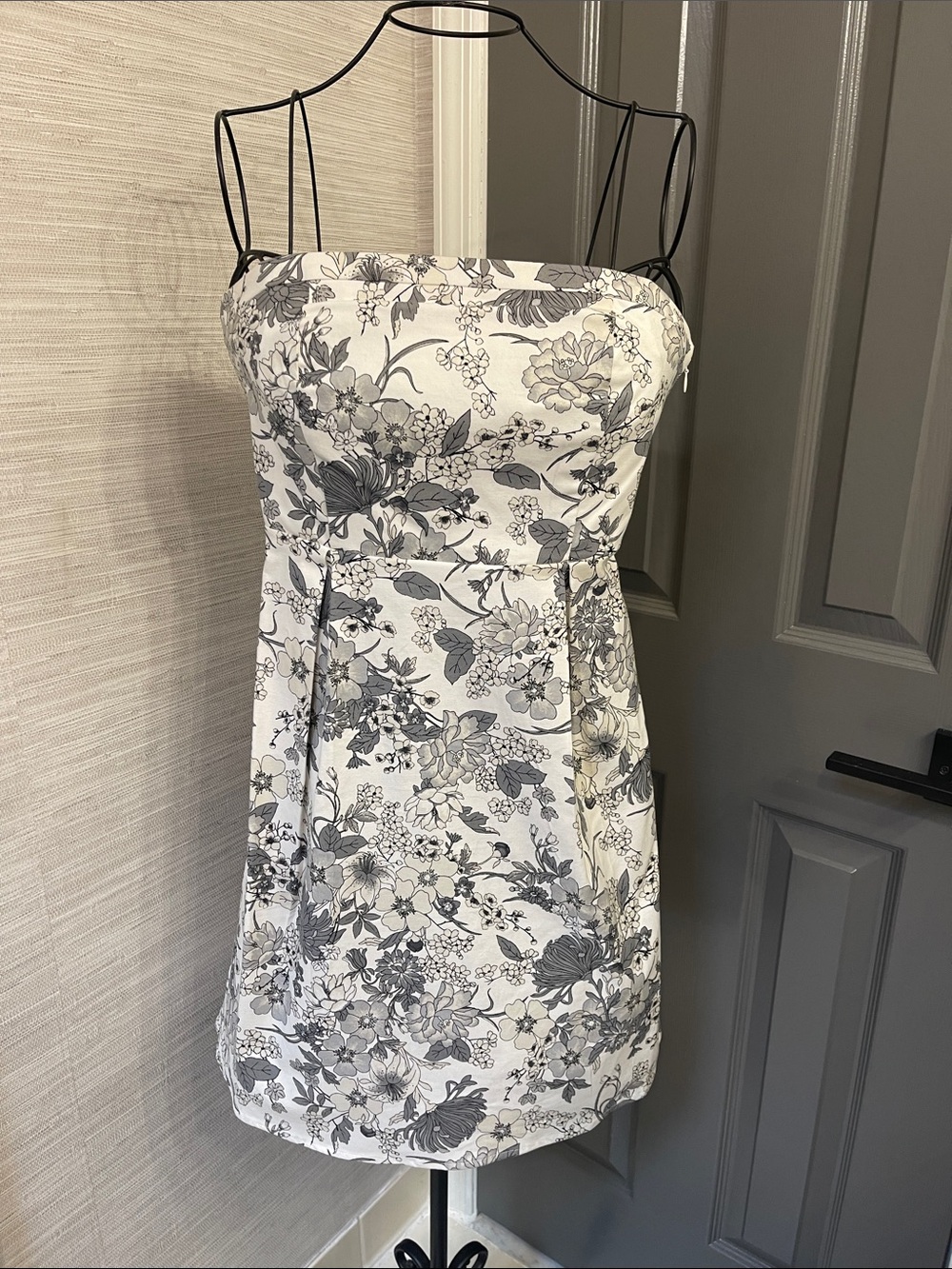 Old Navy Strapless Floral Sundress in White and Gray